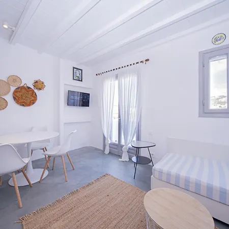 Myconian Relax House With Swimming Pool アノ・メラ